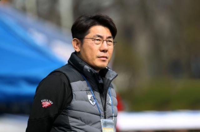 华体会娱乐-国足苏州首个对手换帅 关岛任命韩国人徐东沅执教